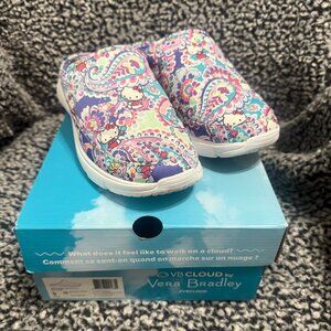 Vera Bradley VB Cloud 2 Mile Mule in Hello Kitty Paisley Size 9